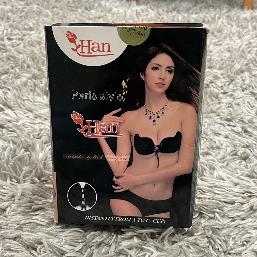 Black Strapless Push-Up Bra